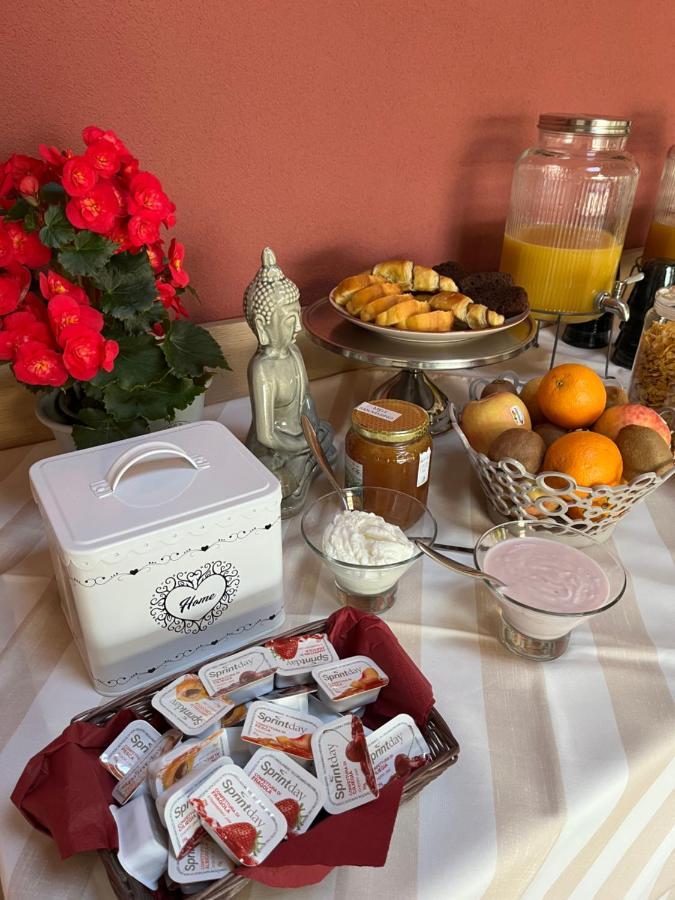 Bed & Breakfast La Rondinella Cerasolo Kültér fotó